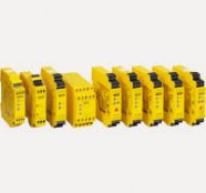 Evaluation units for switching contacts 
